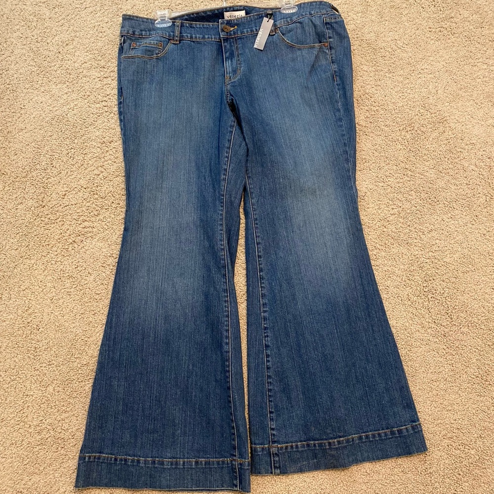 Lane Bryant Venezia Jeans, Size 22, NWT
